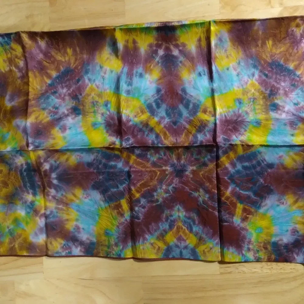DS NEW Vintage Olympics Barcelona 1992 Silk Tie Dye Scarf